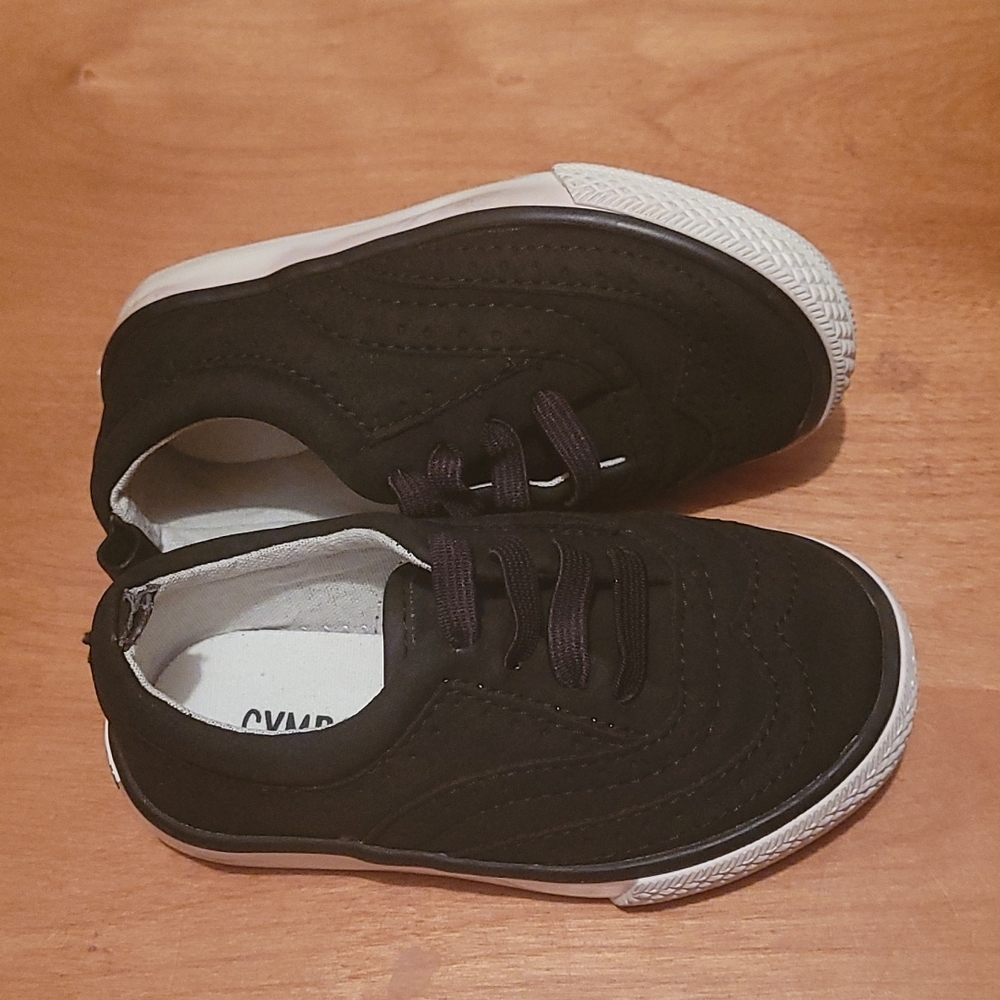 GYMBOREE SHOES